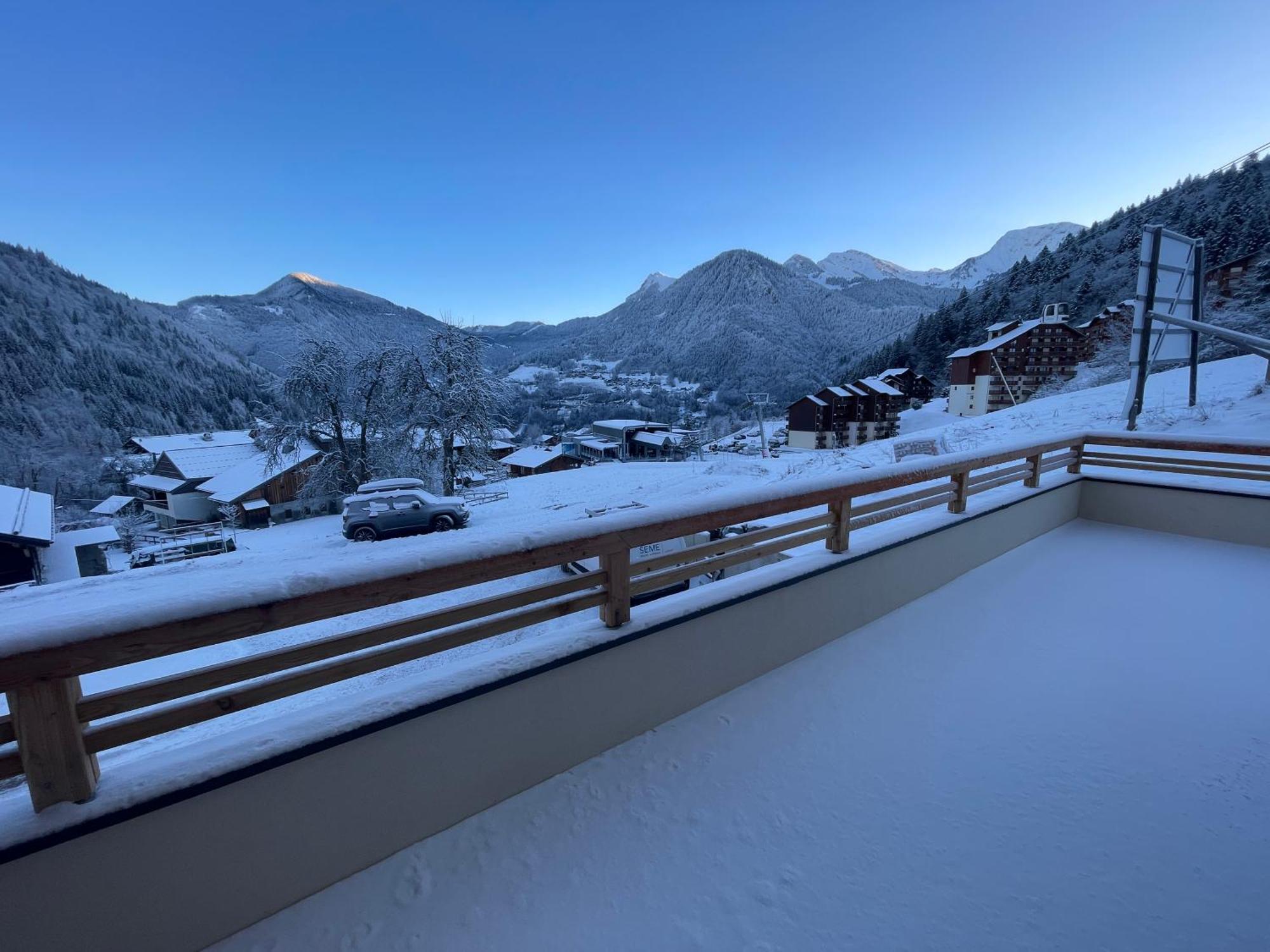 Dans Residence Neuve Le Snow Roc Sur Les Pistes, Grand Studio Cosy 5 Pers Avec Terrasse Panoramique, Sauna, Wifi Saint-Jean-d'Aulps Exterior photo